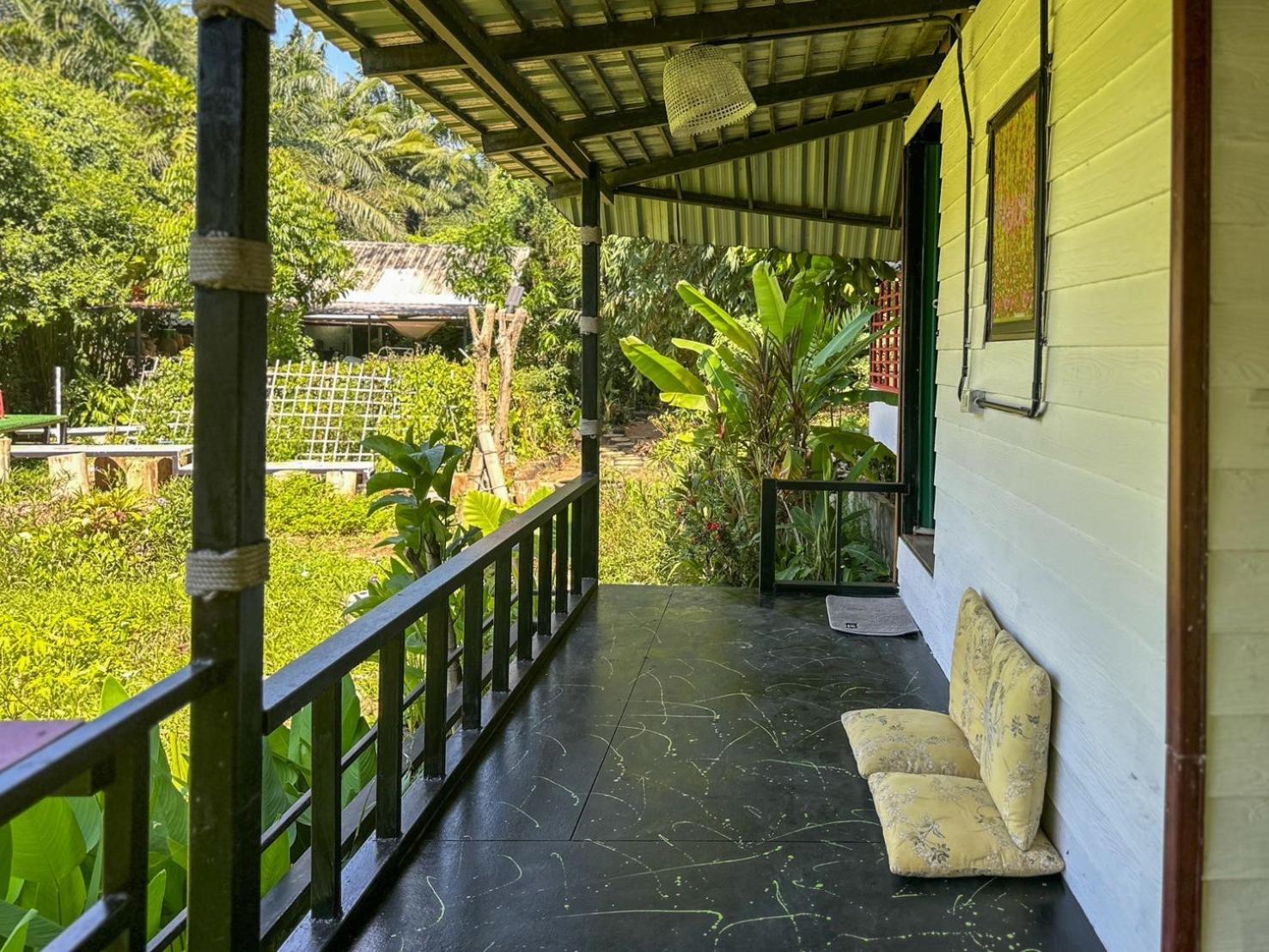 Baan Suanthip Homestay - Aoluek Natural Retreat Ao Luk Buitenkant foto